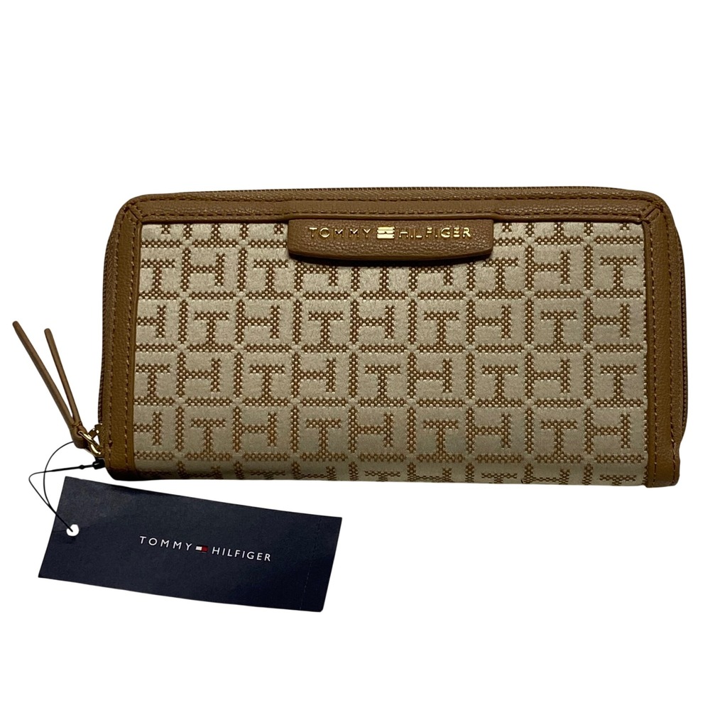 Tommy Hilfiger Womens Monogram‎ Zip Around Wallet Tan Beige Jacquard Wallet NWT